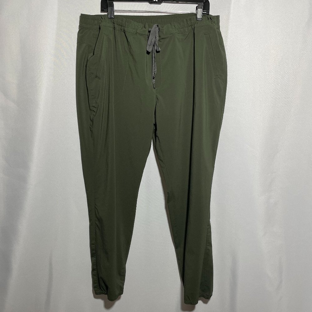 NWOT Never Worn, Eddie Bauer Olive Joggers XXL